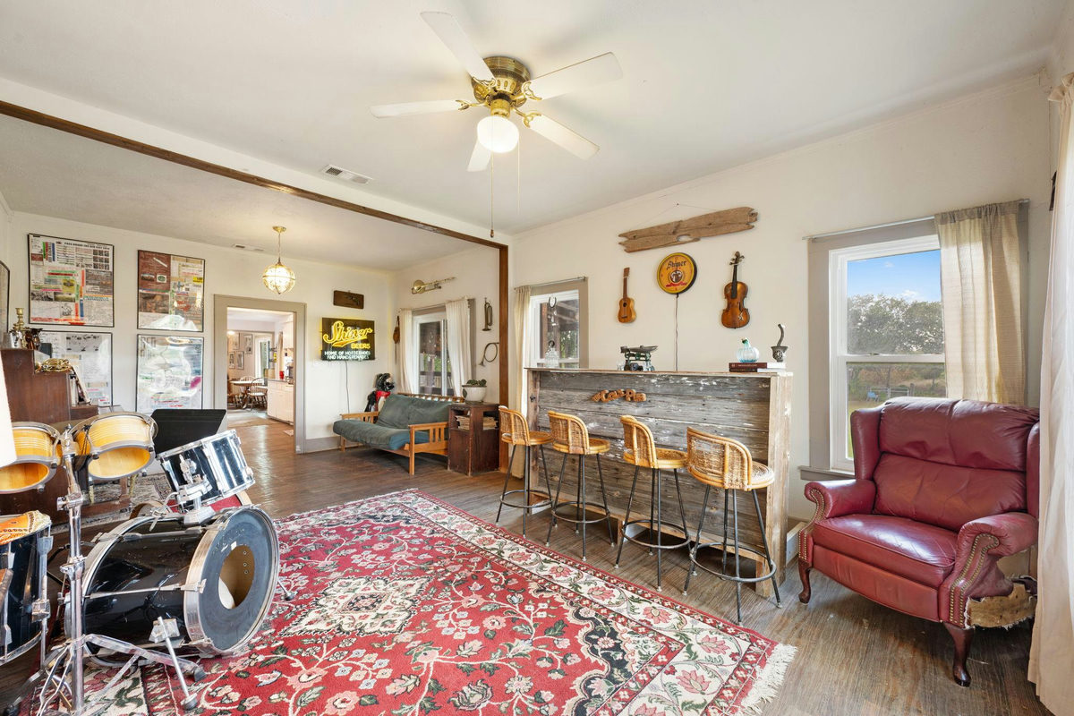 9916 Horizon Ln — photo 5