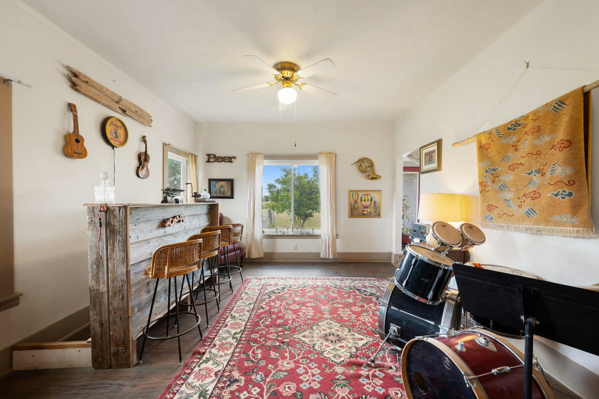 9916 Horizon Ln — photo 4