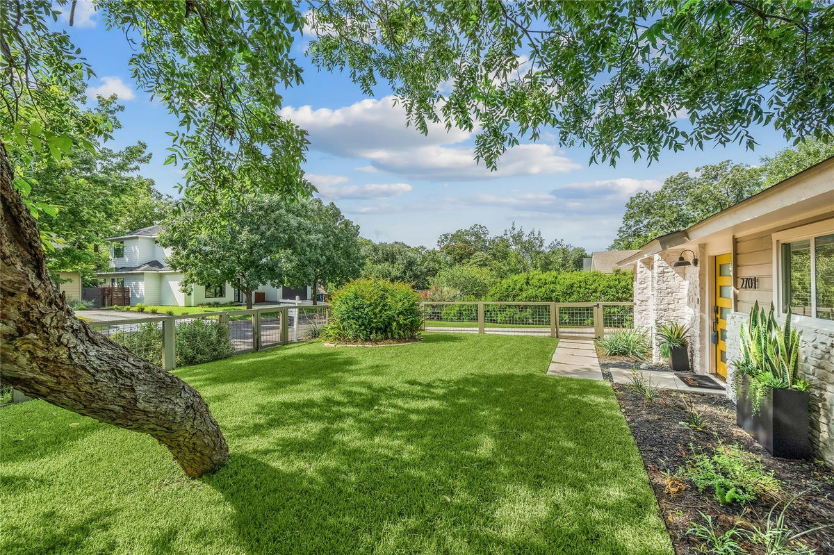 2701 Friar Tuck Ln — photo 3