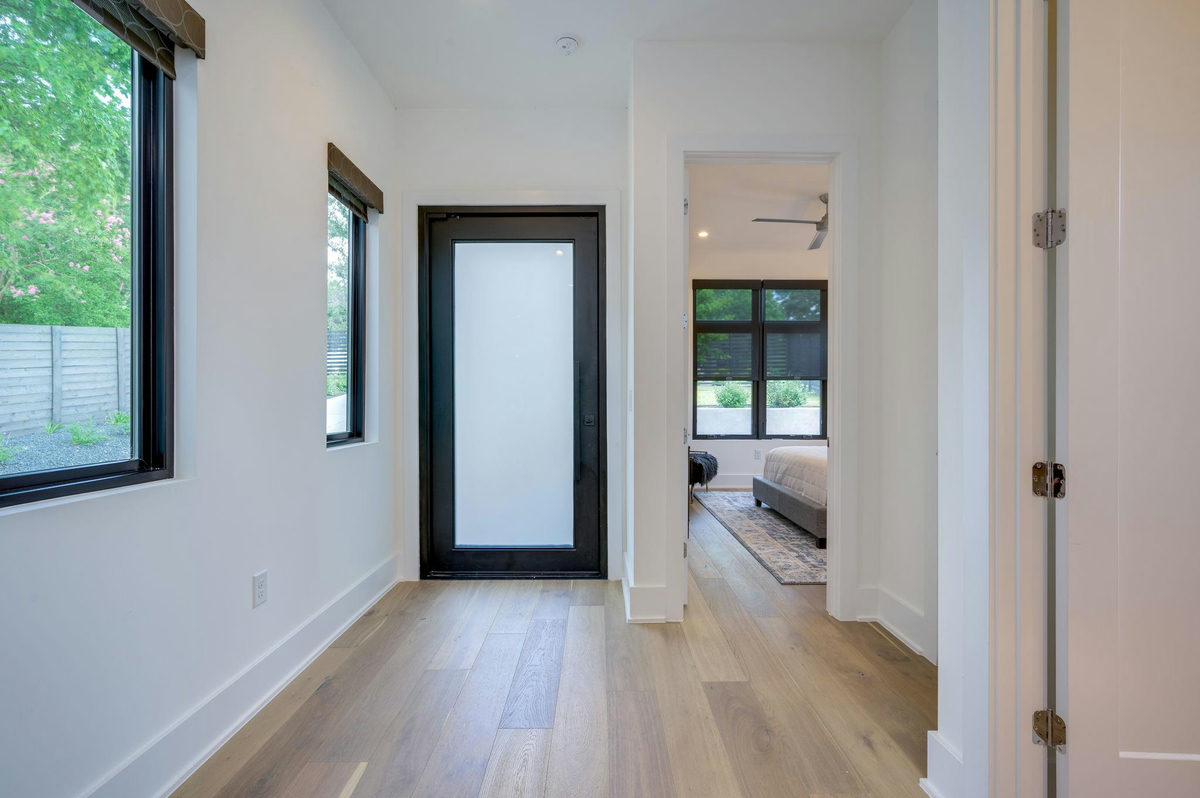 2415 McCall Rd — photo 5