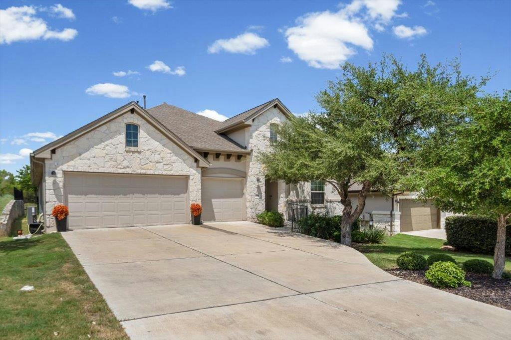 749 Jacksdaw Dr — exterior