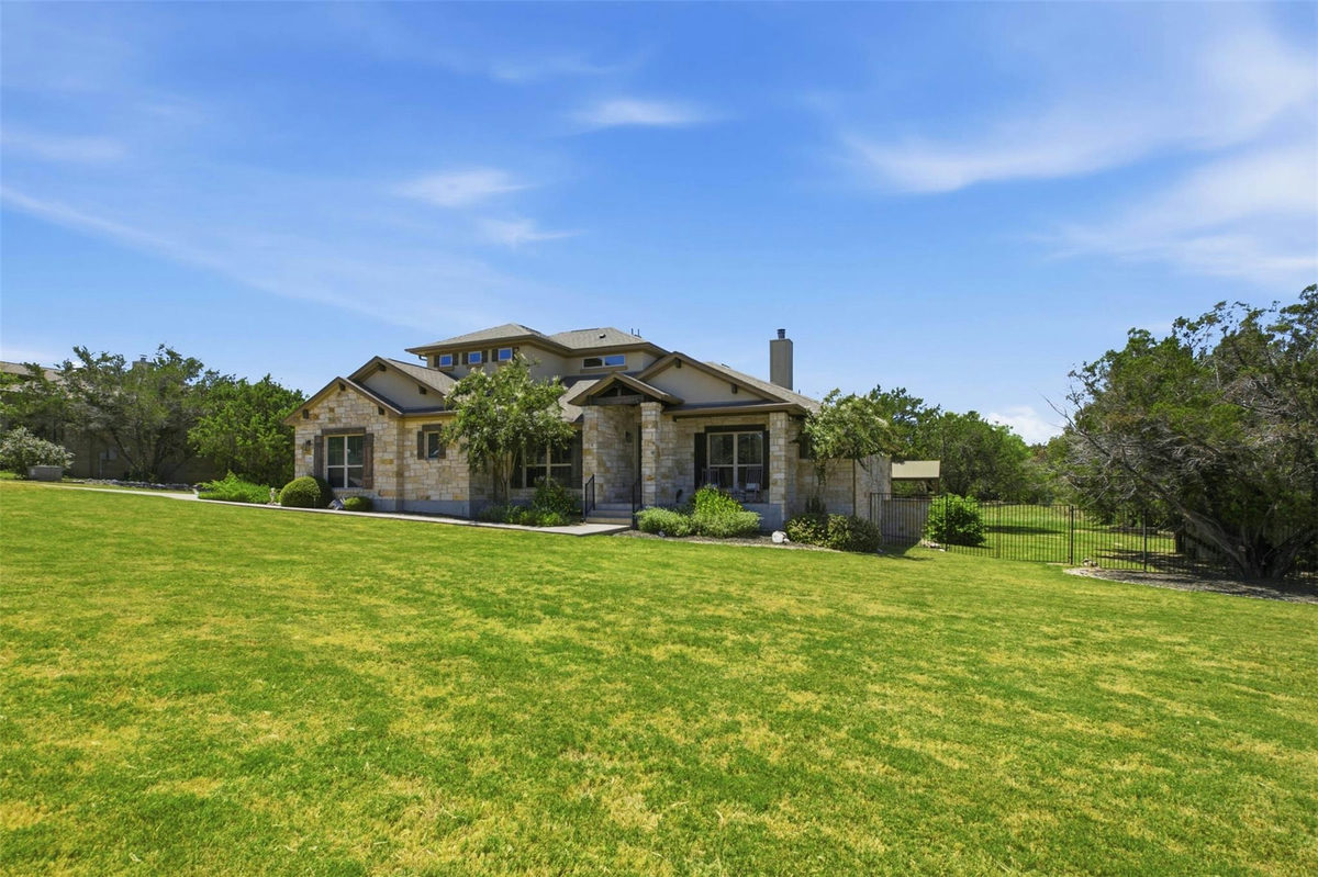 144 Milestone Rd — photo 3