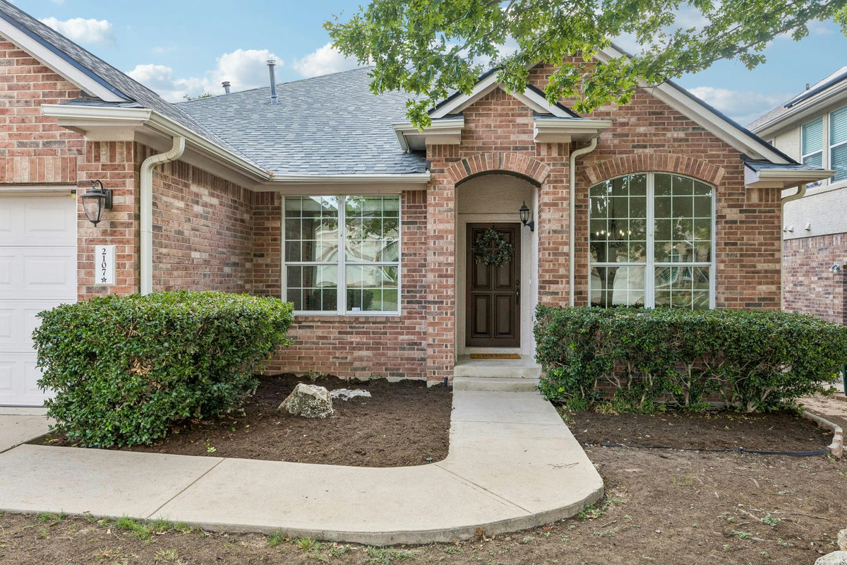 2107 Tattler Dr — photo 2