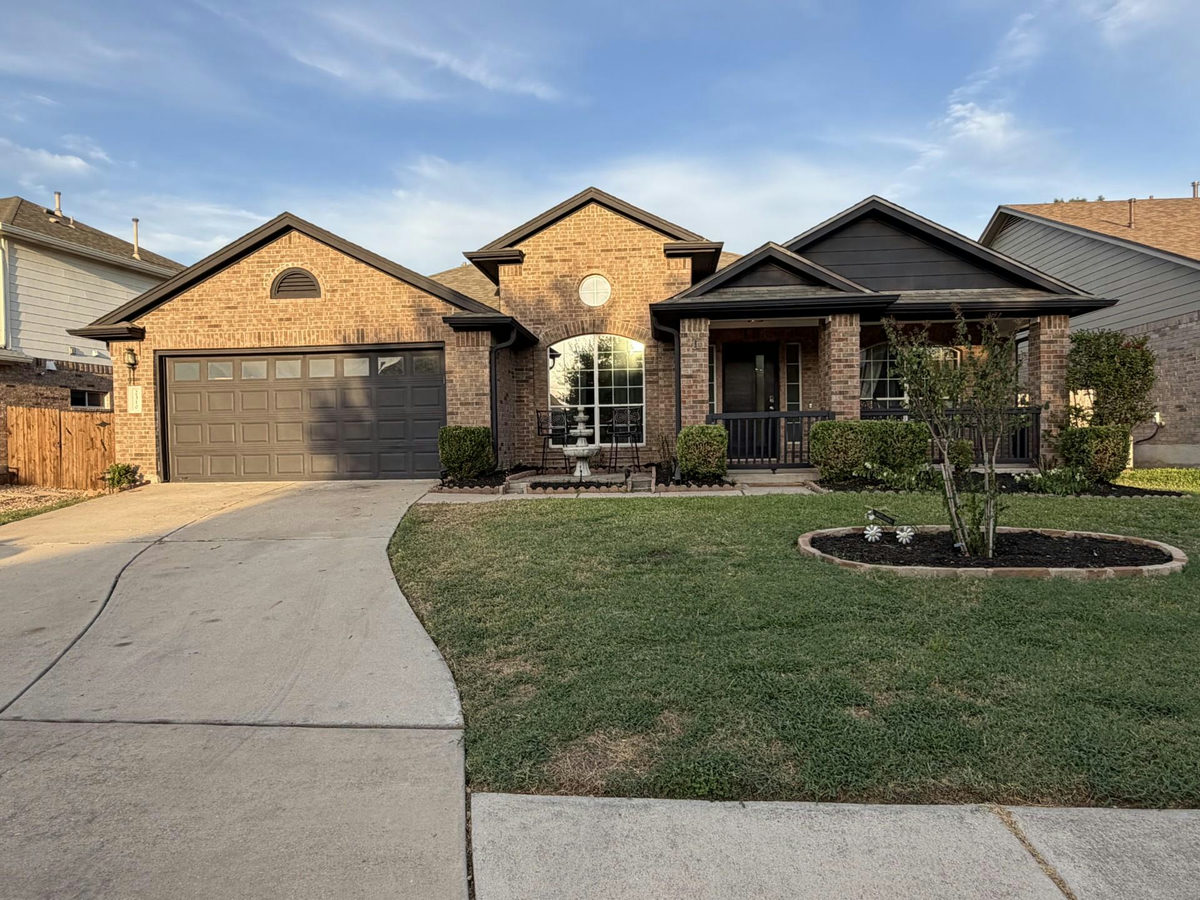 2310 Zoa Dr — exterior