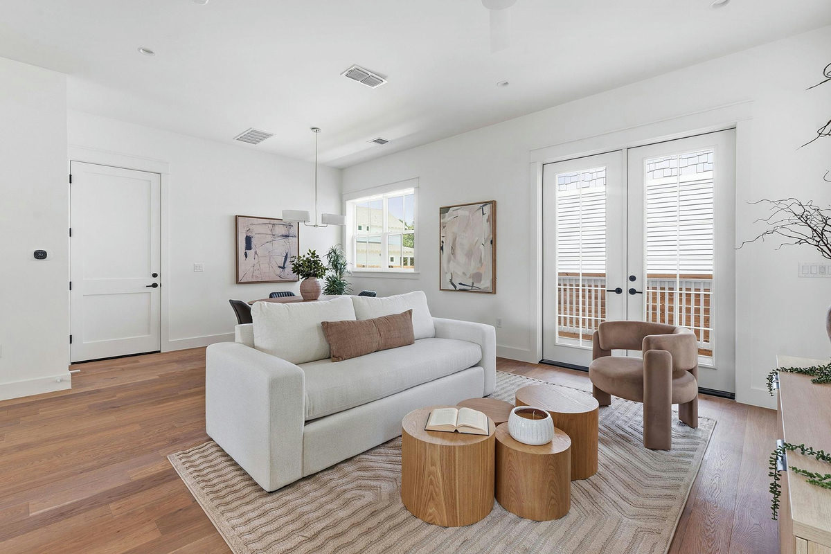 210 W Mockingbird Ln #1 — photo 5
