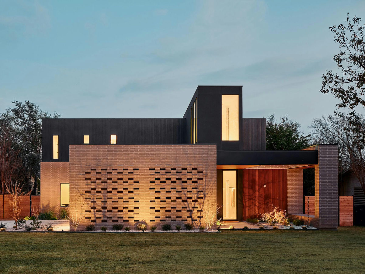 6411 Cary Dr — photo 3