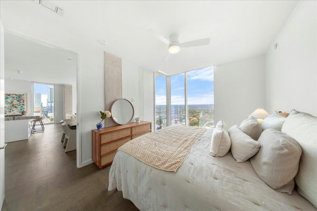 313 W 17th St #2405 — photo 4