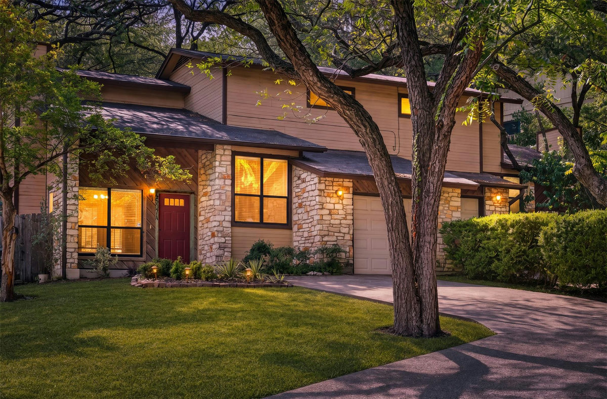 4507 Smooth Oak Dr — exterior