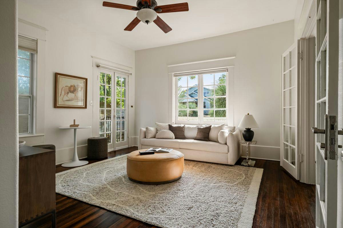 1105 Travis Heights Blvd — photo 5