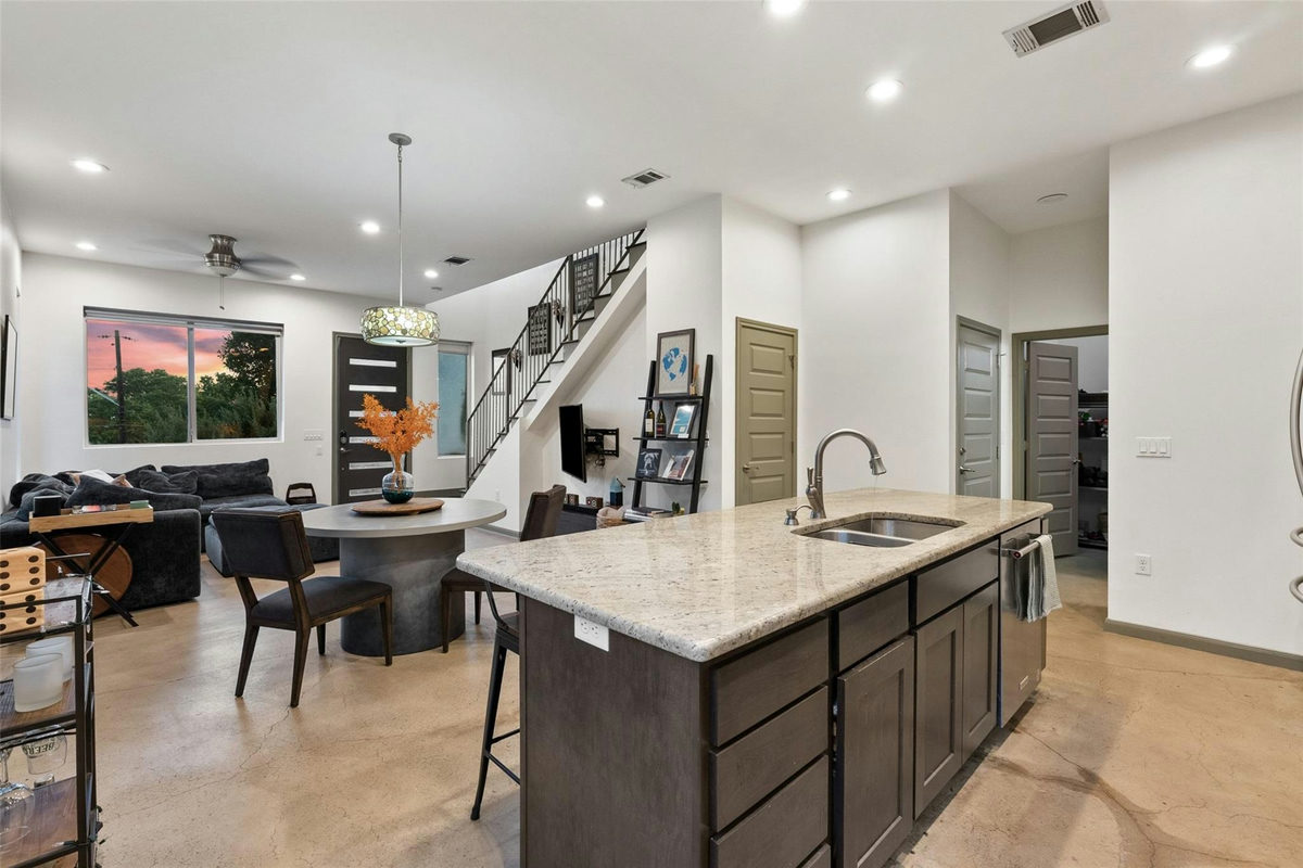 1158 Ridgeway Dr #A — photo 5
