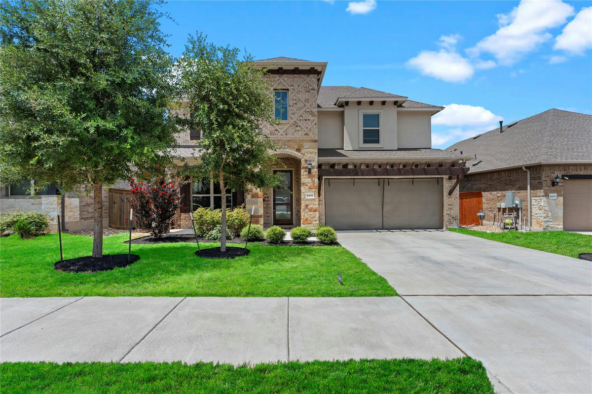 1009 Amber Creek Way — exterior