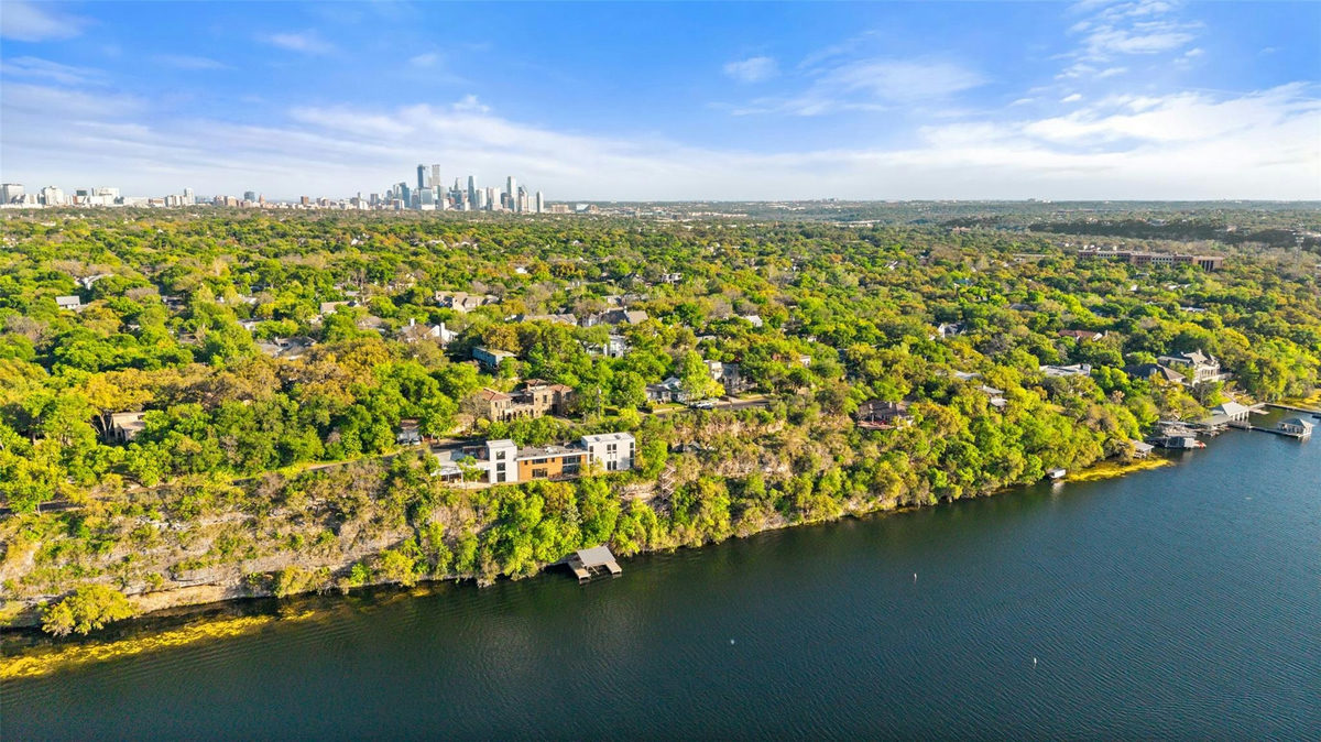 2108 Matthews Dr — photo 4