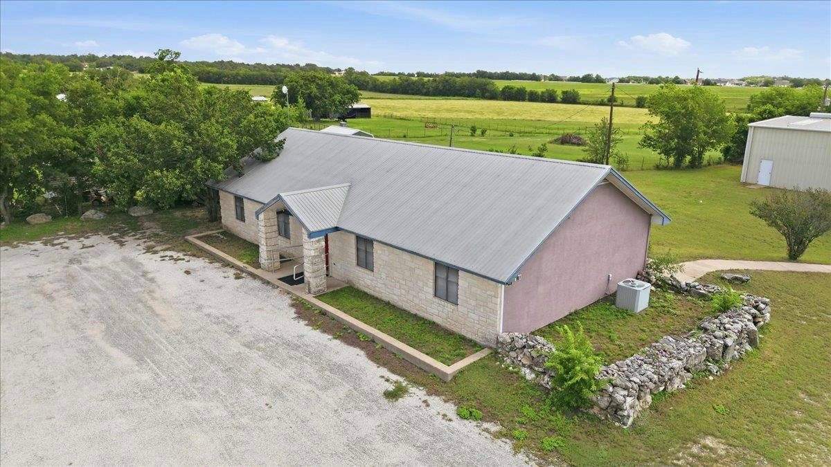 4350 Fm 1105 — photo 2
