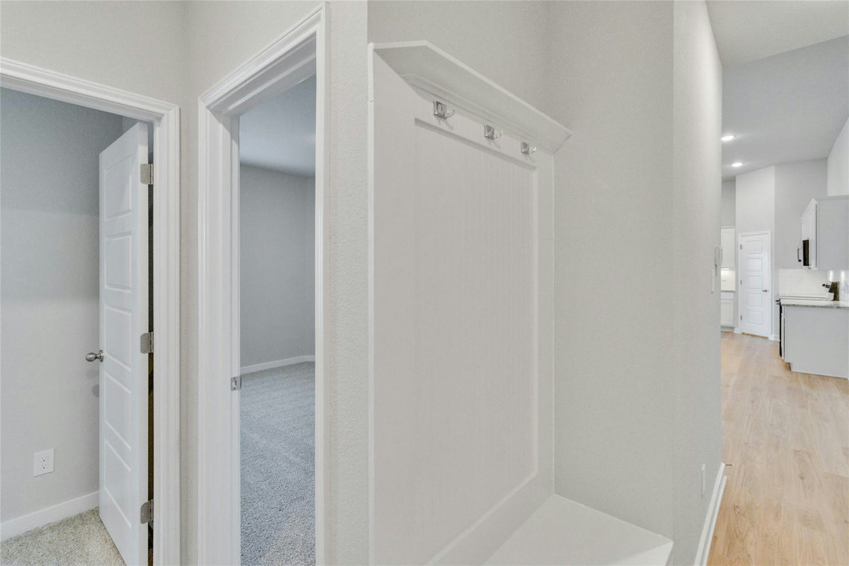 1001 Staglin St — photo 4