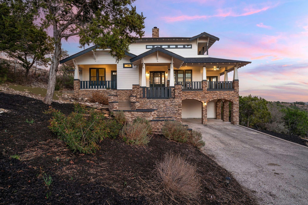 13107 Shady Mountain Rd — exterior