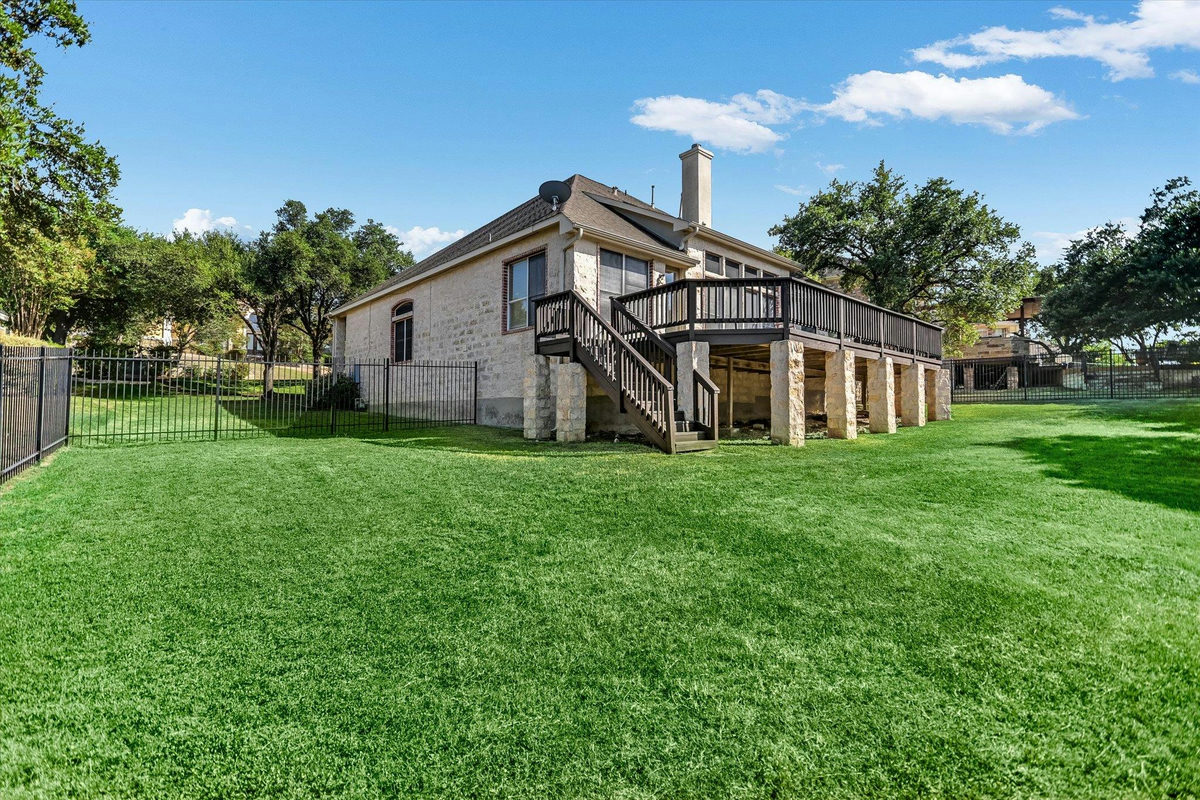 3908 Michael Neill Dr — photo 4