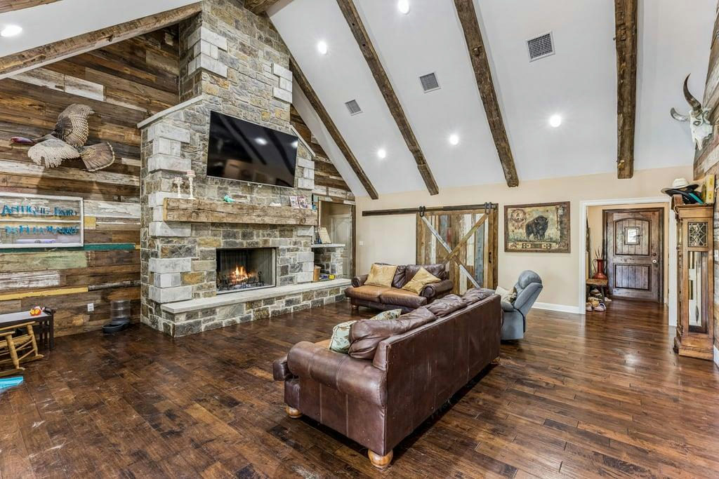 10111 Signal Hill Rd — photo 4