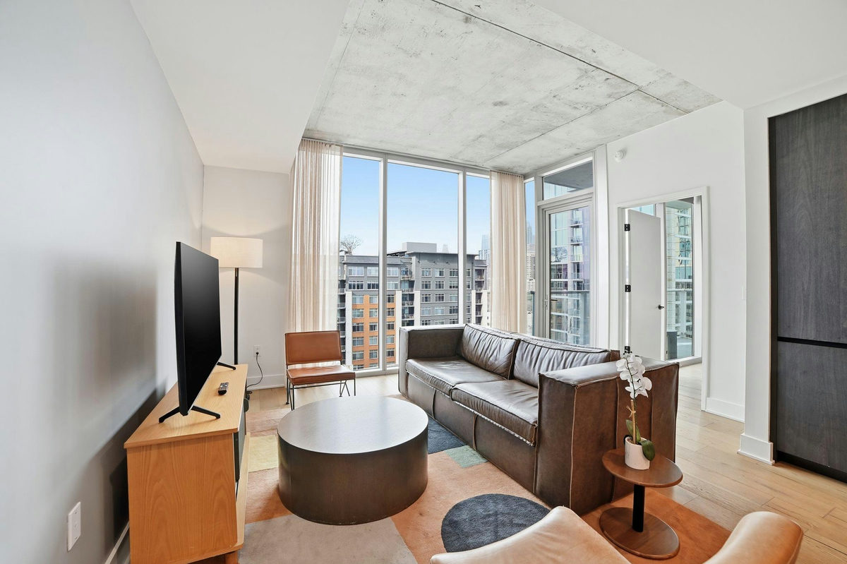 48 East Ave #1301 — photo 3