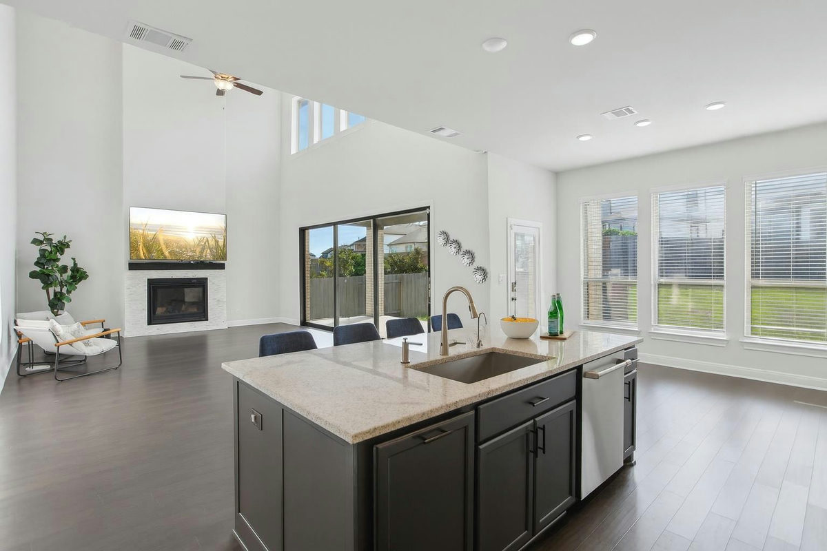 2436 Capestrano Cir — photo 4