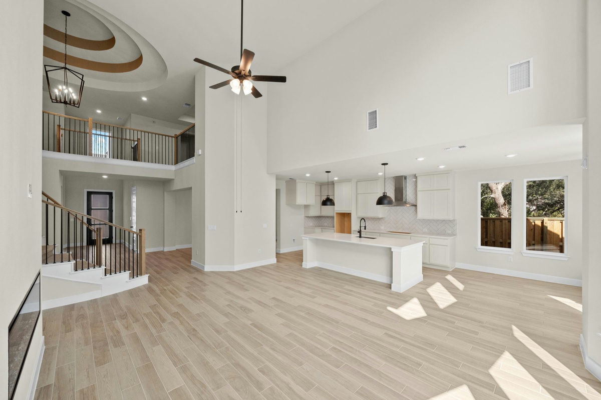 121 Packhorse Ln — photo 4