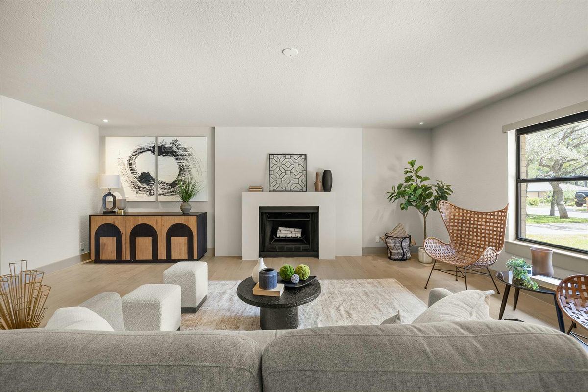 11404 Aloysia Dr — photo 3