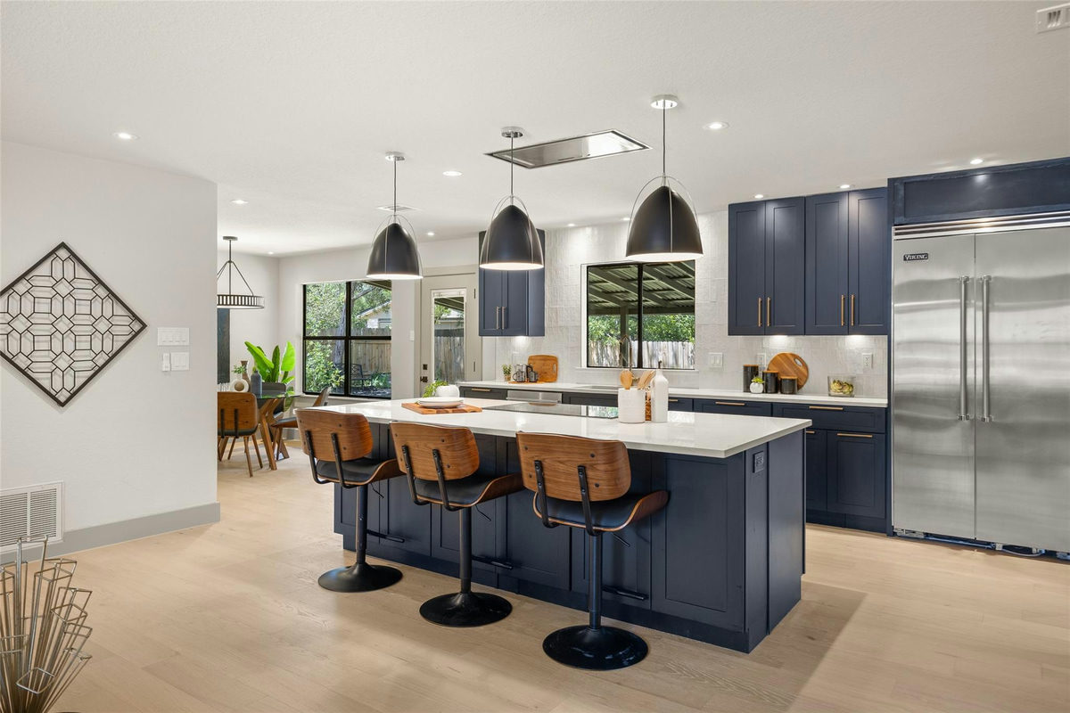 11404 Aloysia Dr — exterior