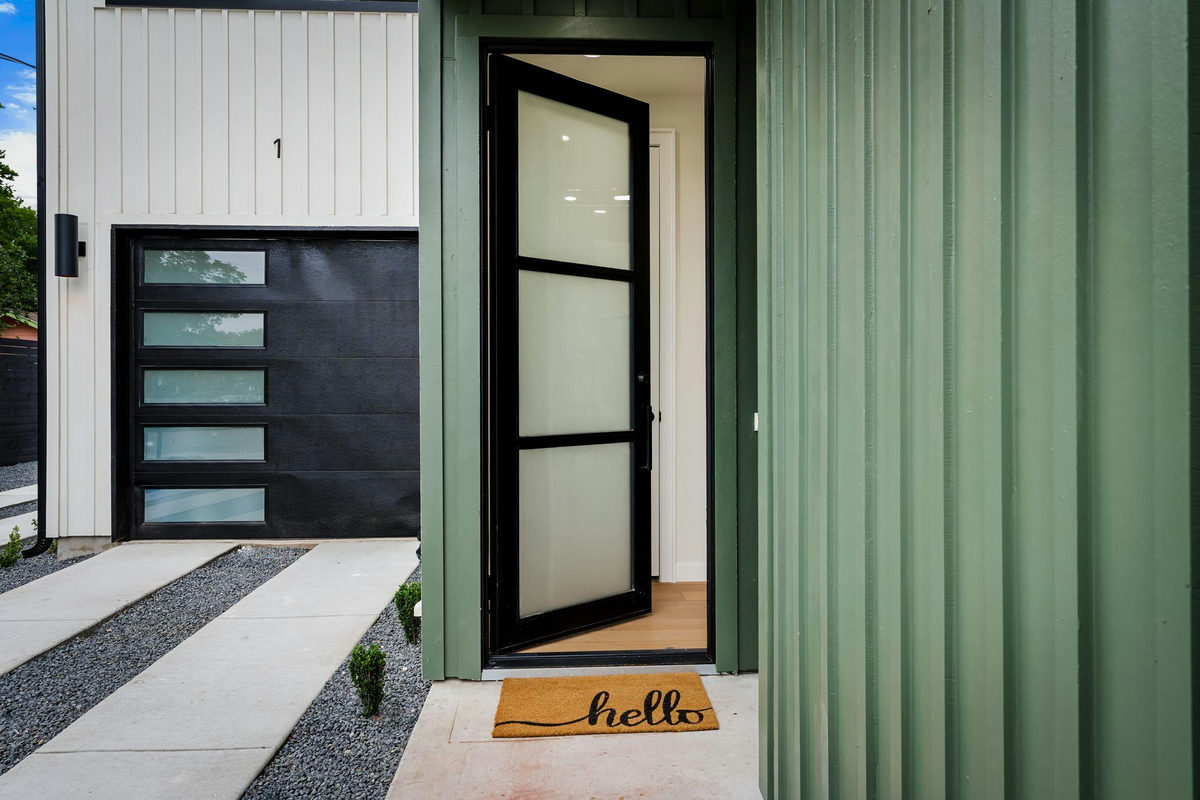 3204 Lyons Rd #1 — photo 3