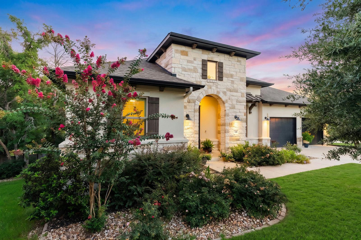 129 Hollytree Ct — photo 3