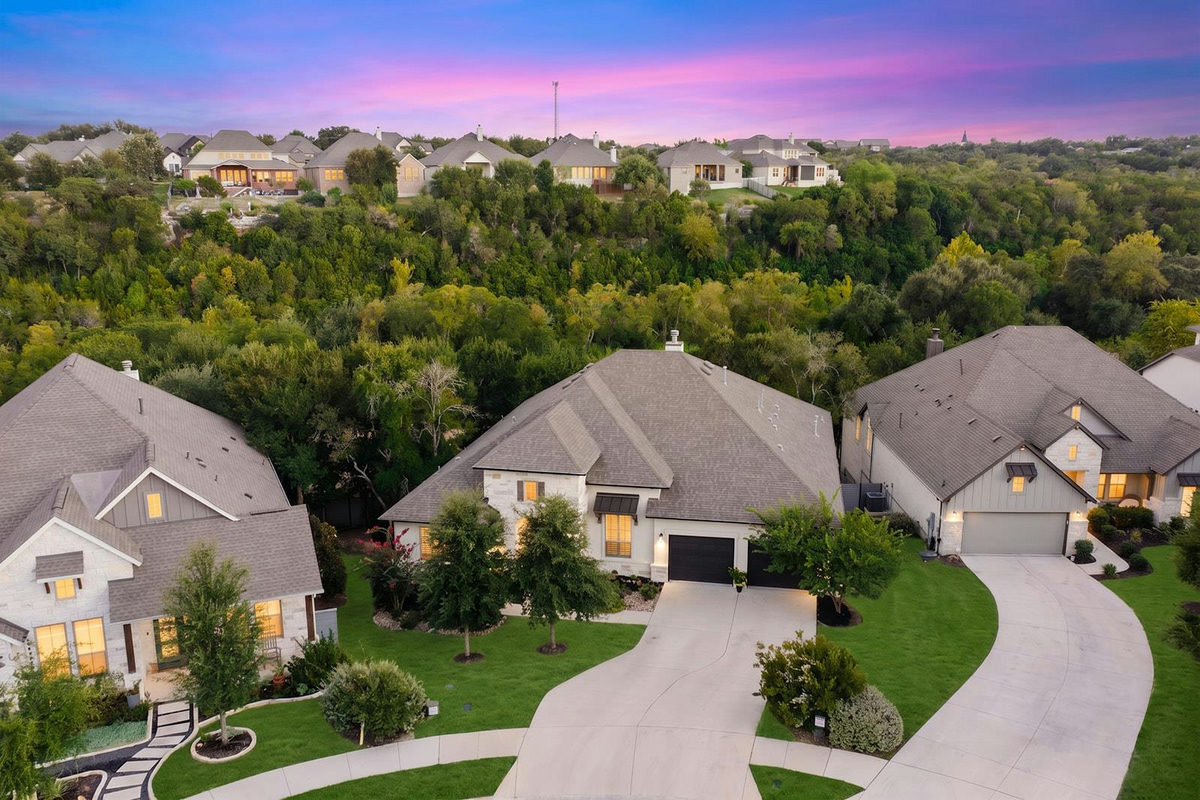 129 Hollytree Ct — exterior