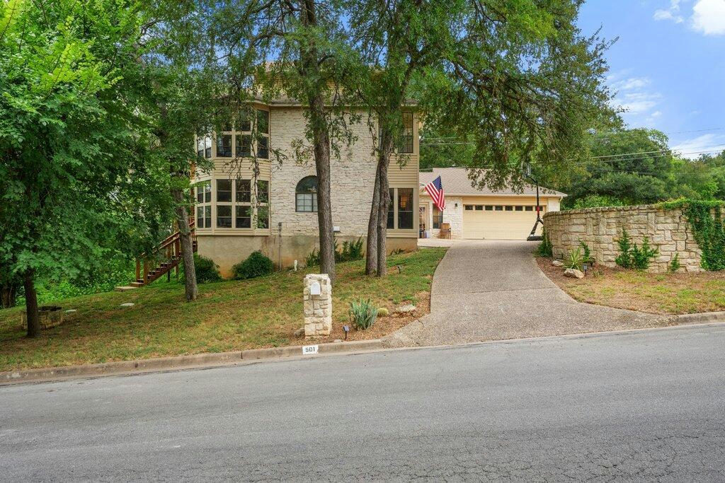 501 Westbrook Dr — photo 4