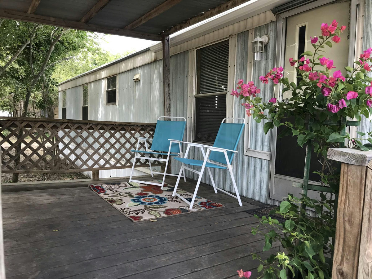 1201 County Road 460 Rd — photo 3