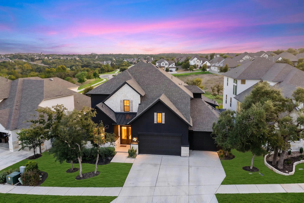 124 Silverwood Trl — photo 3