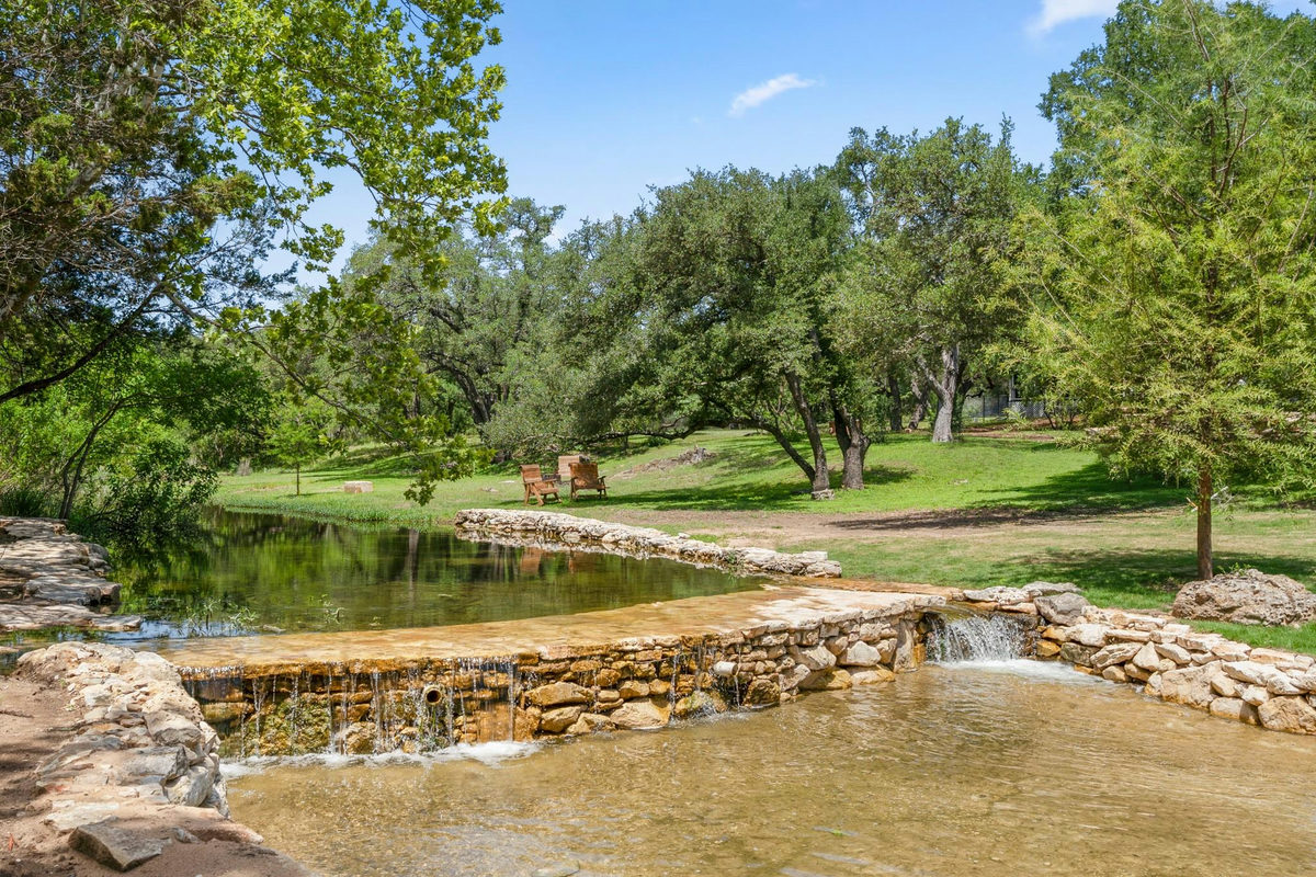 5115 Twin Acres Dr — photo 4