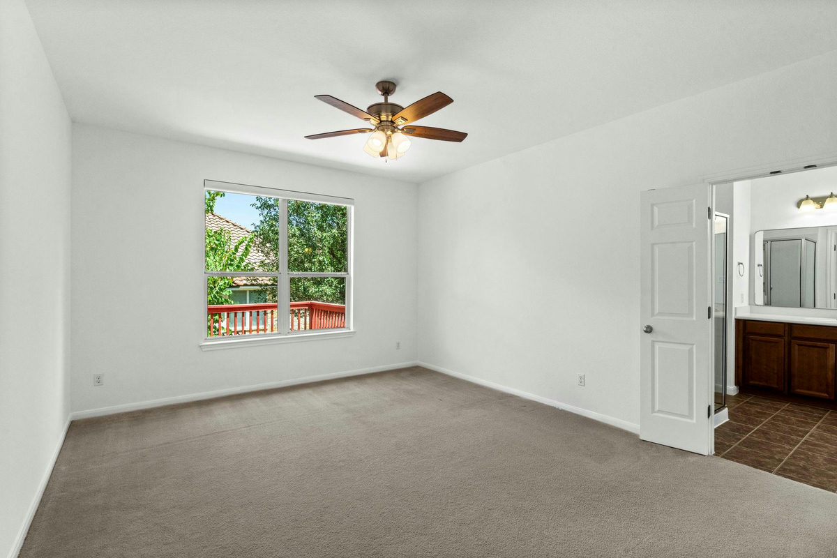 14505 Broadwinged Hawk Dr — photo 5