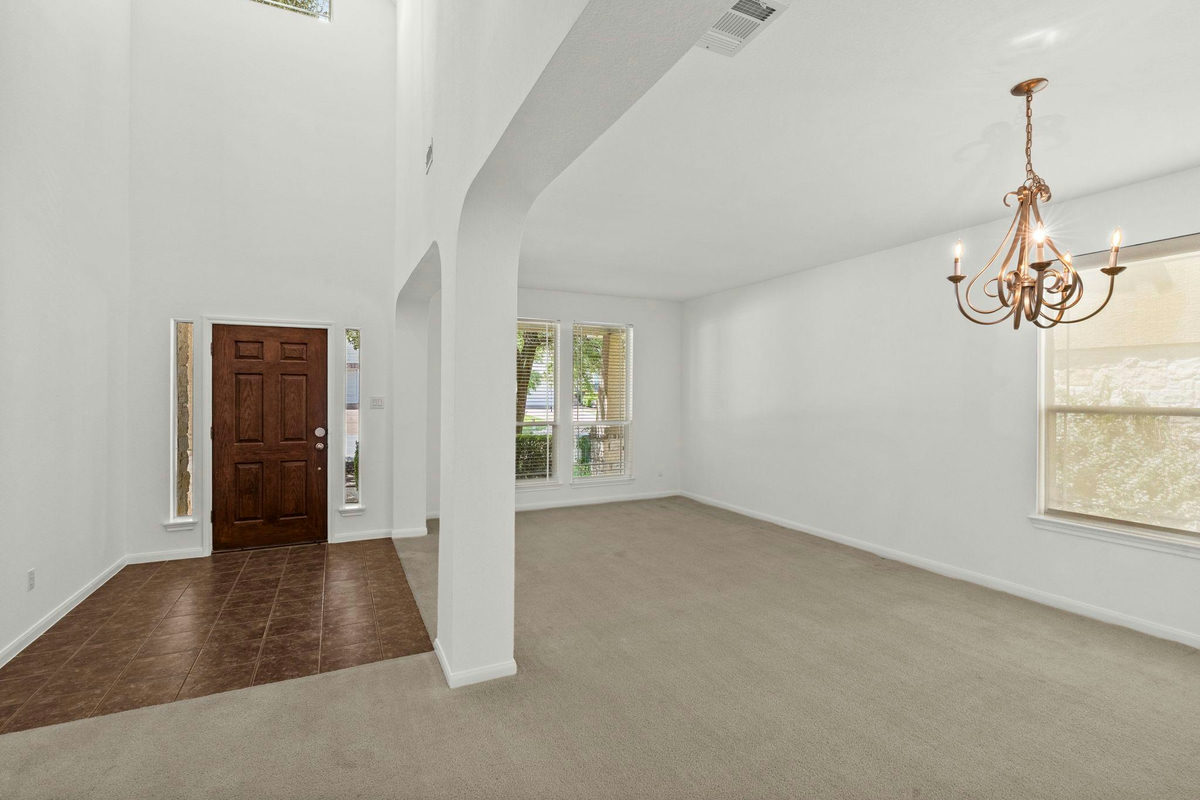 14505 Broadwinged Hawk Dr — photo 2