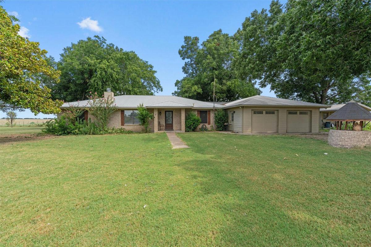 451 County Road 416 — photo 2