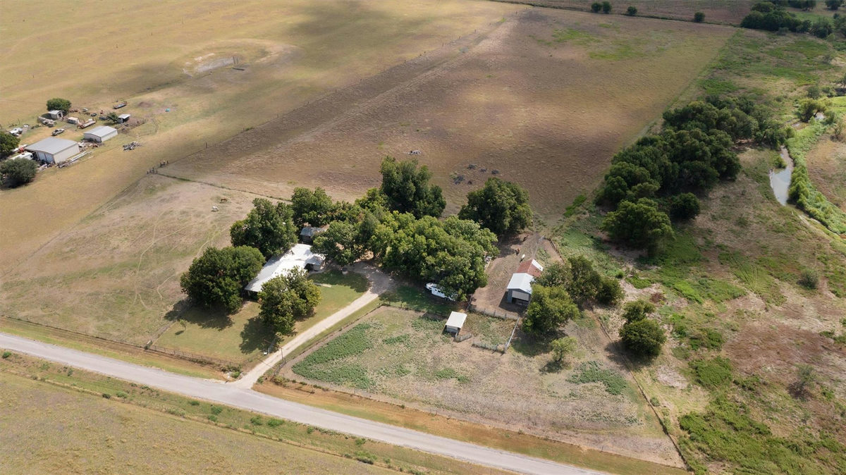 451 County Road 416 — photo 5