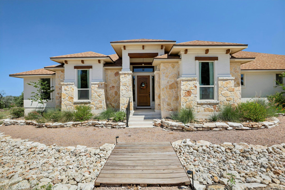 100 W Leaning Madrone Dr — photo 4