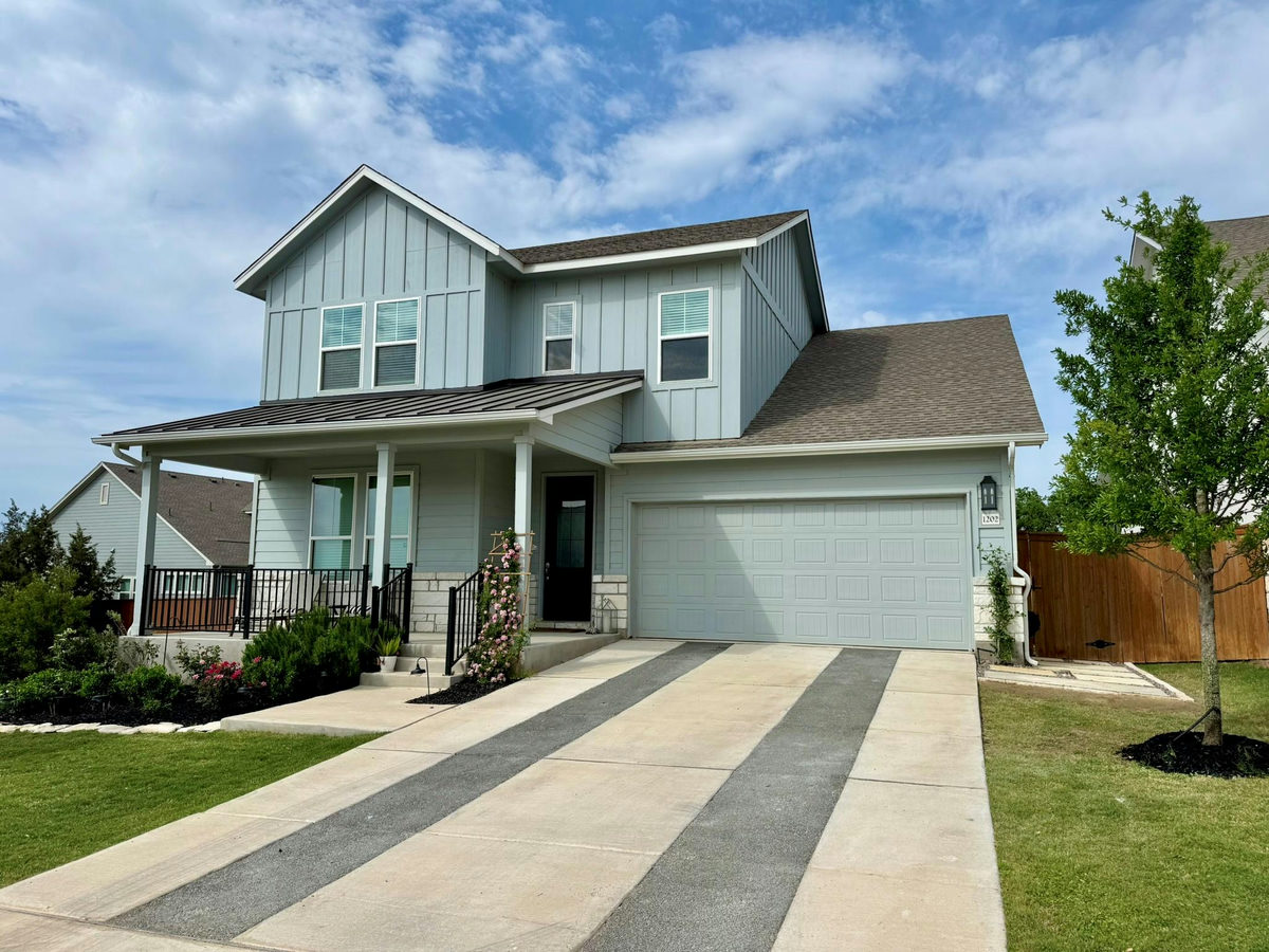 1202 Sage Thrasher Cir — photo 2
