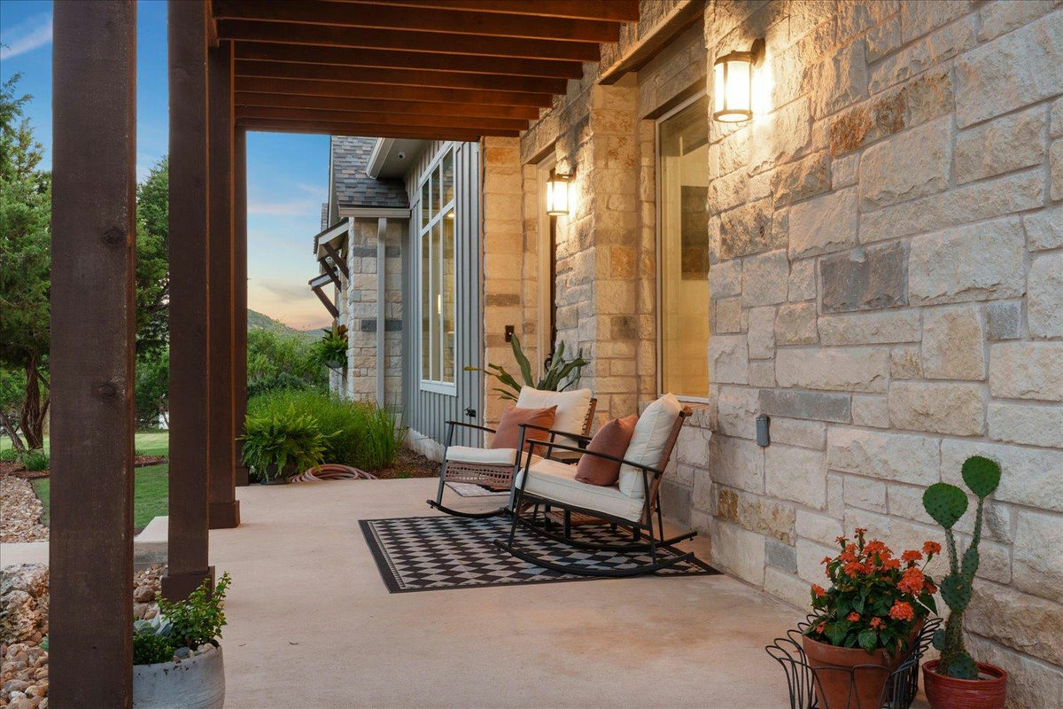 625B LAS COLINAS Dr — photo 4