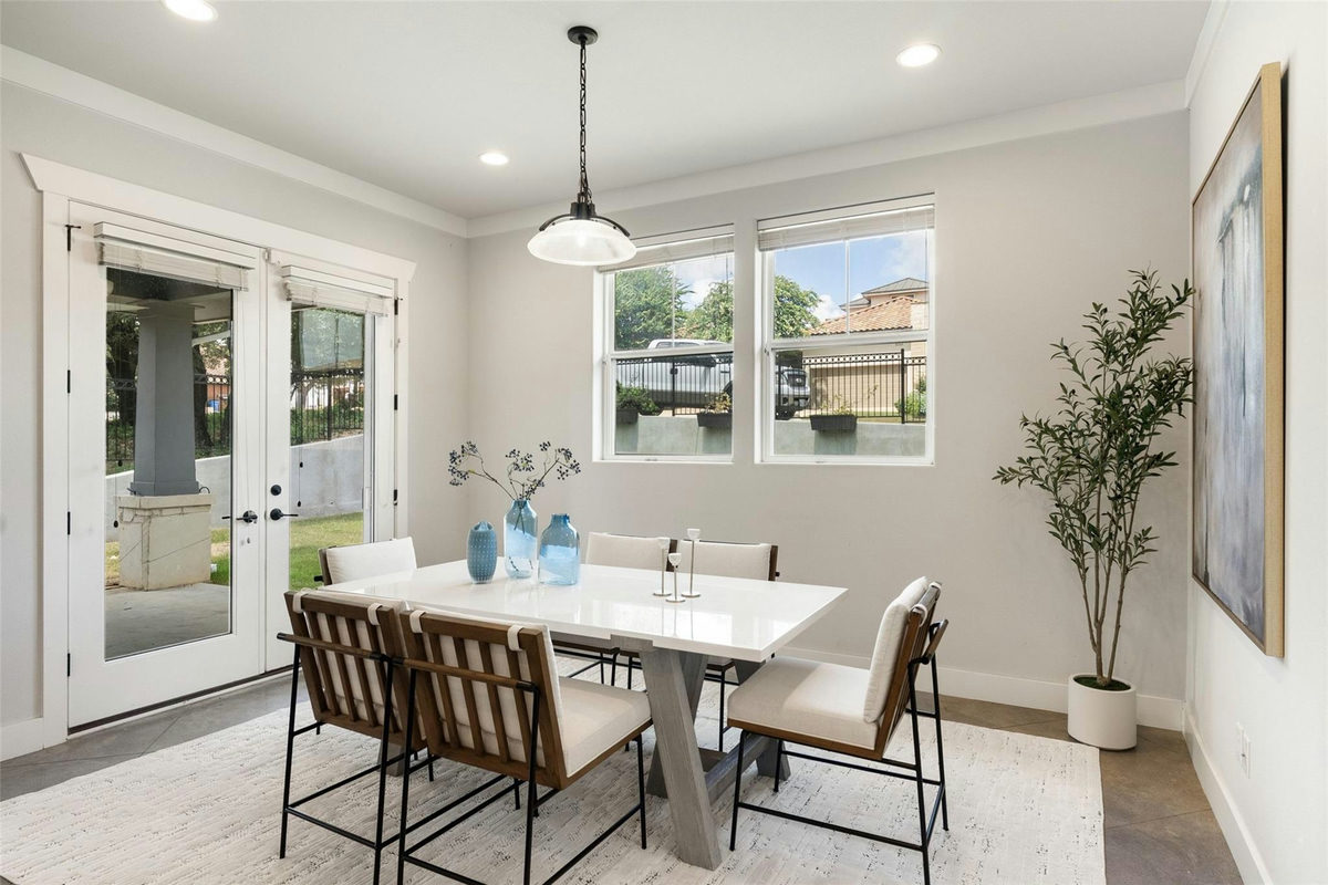 15204 Parakeet St — photo 5