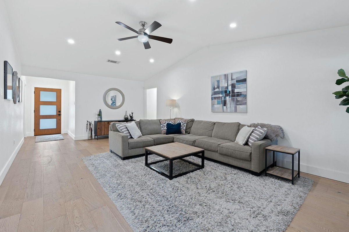 6008 Smith Oak Trl — photo 4