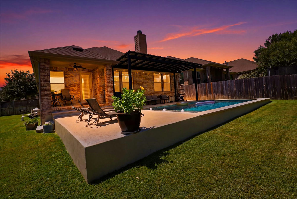 662 Catalina Ln — exterior