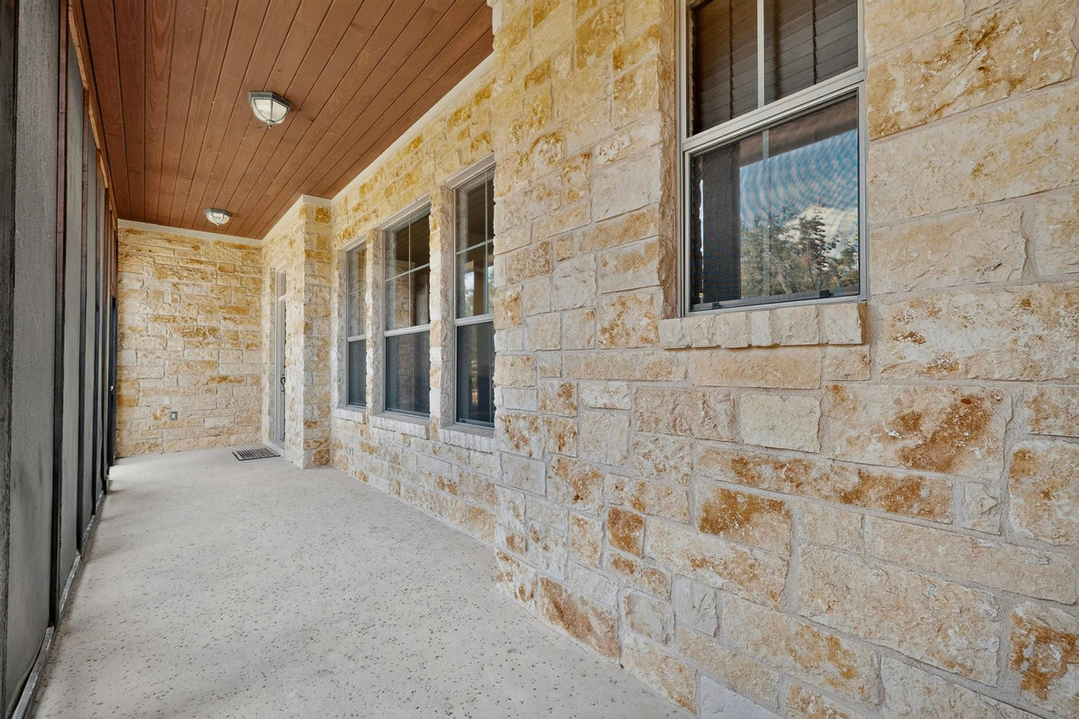 302 High Plains Dr — photo 5