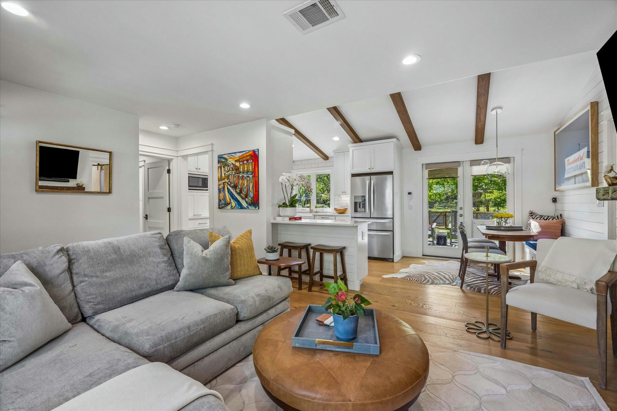 6406 Shoal Creek Blvd — photo 3