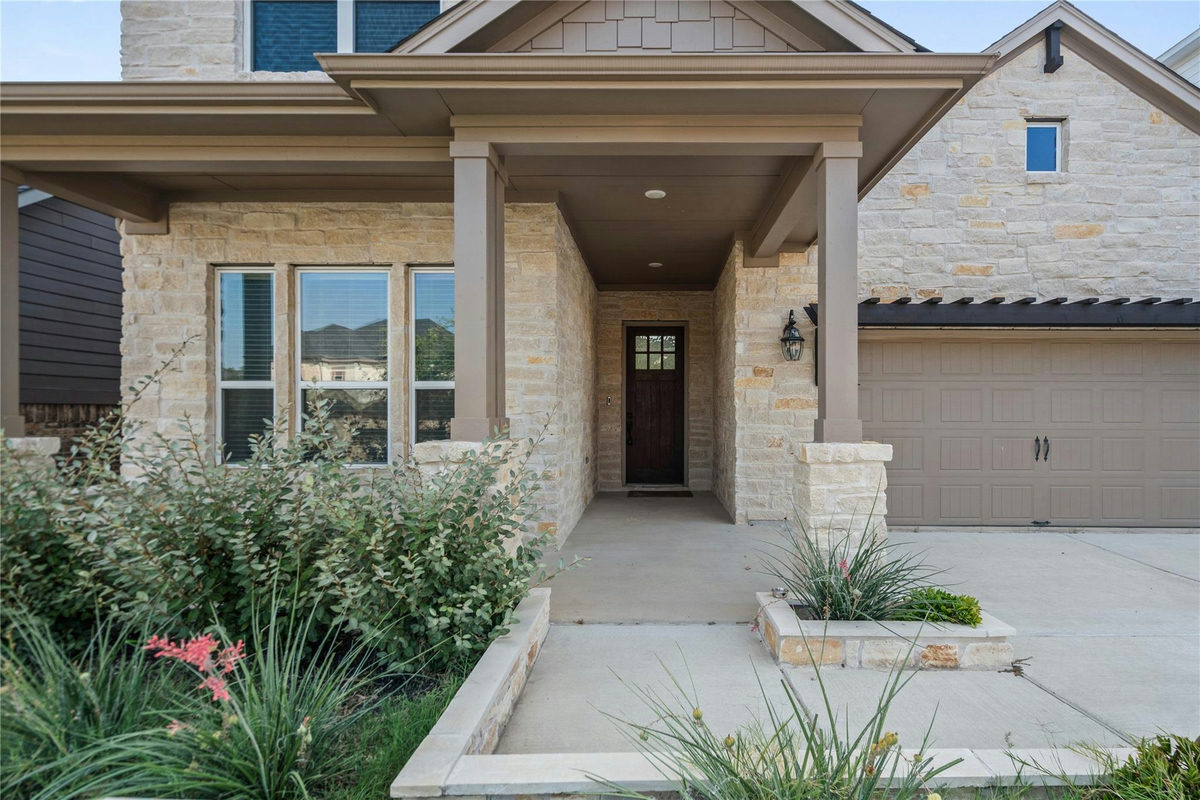 713 Coppell Ct — photo 2