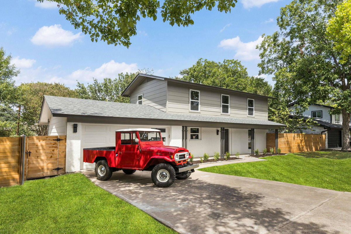 2112 Vanderbilt Ln — exterior