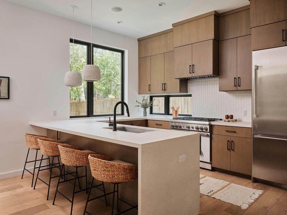 1225 Hillside Ave #6 — photo 3