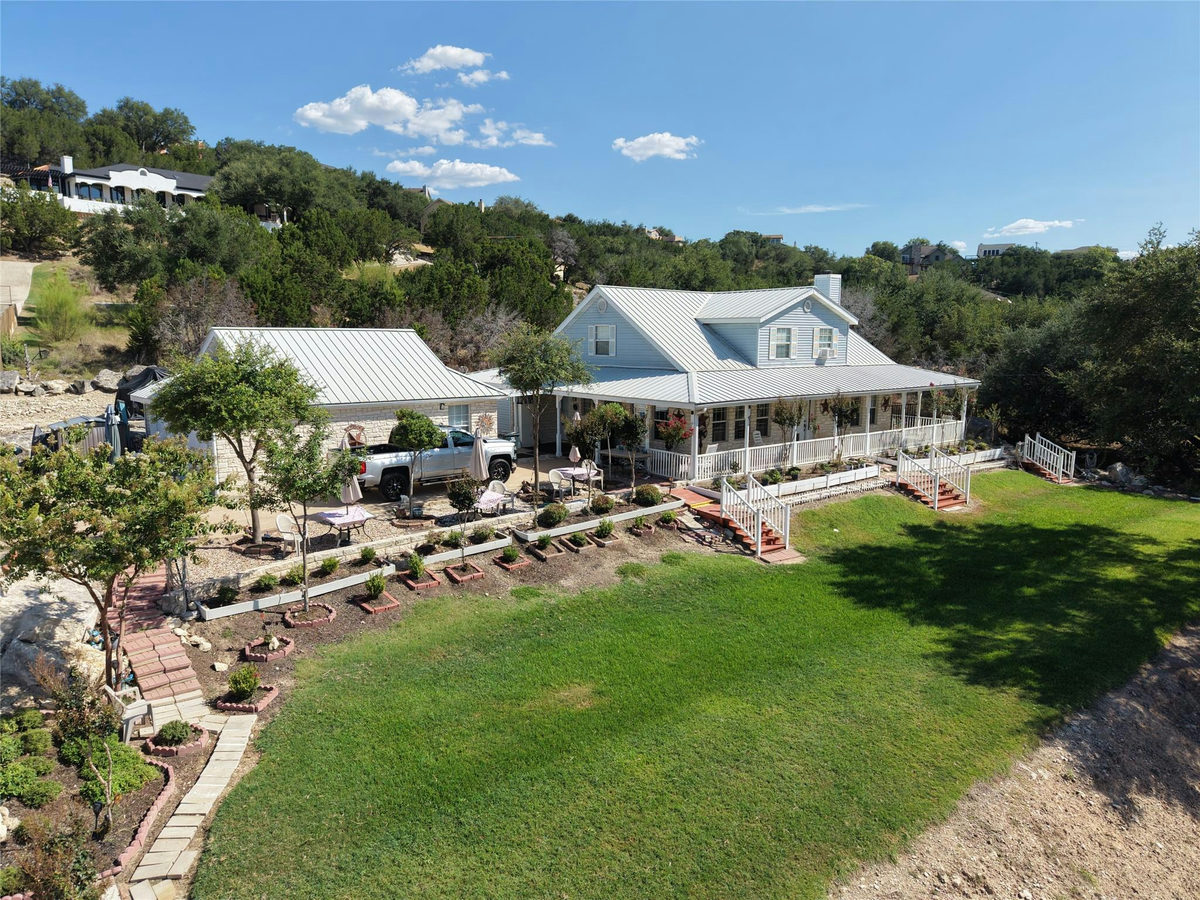 403 Sinclair Dr — exterior