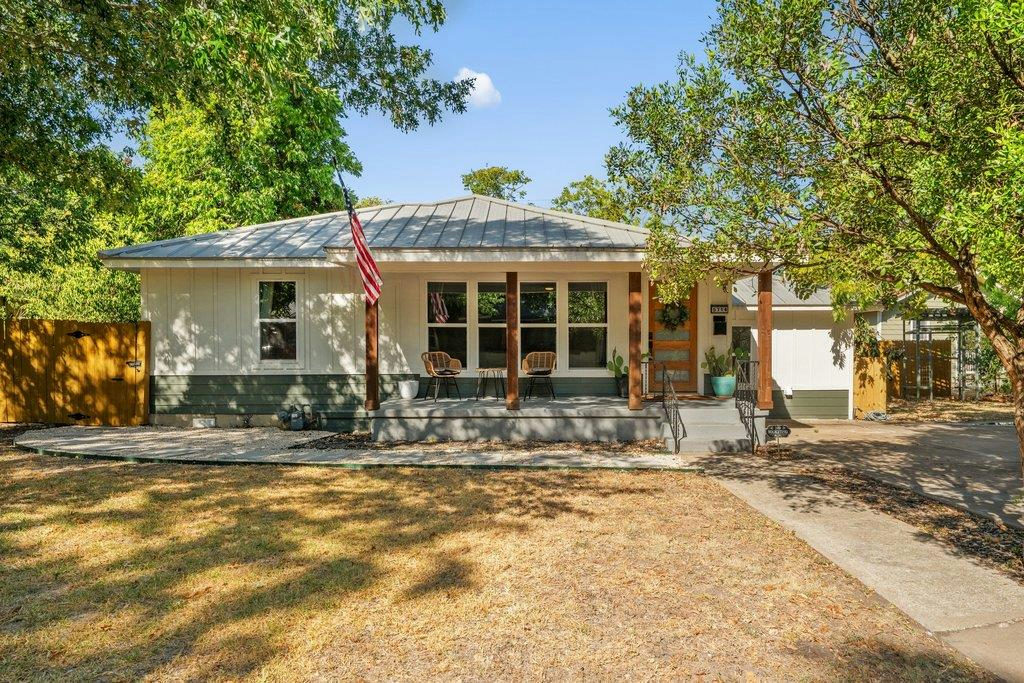 5714 Avenue D — exterior